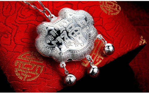 奈唯S990足銀長命鎖 守護(hù)寶寶健康成長的吉祥之禮